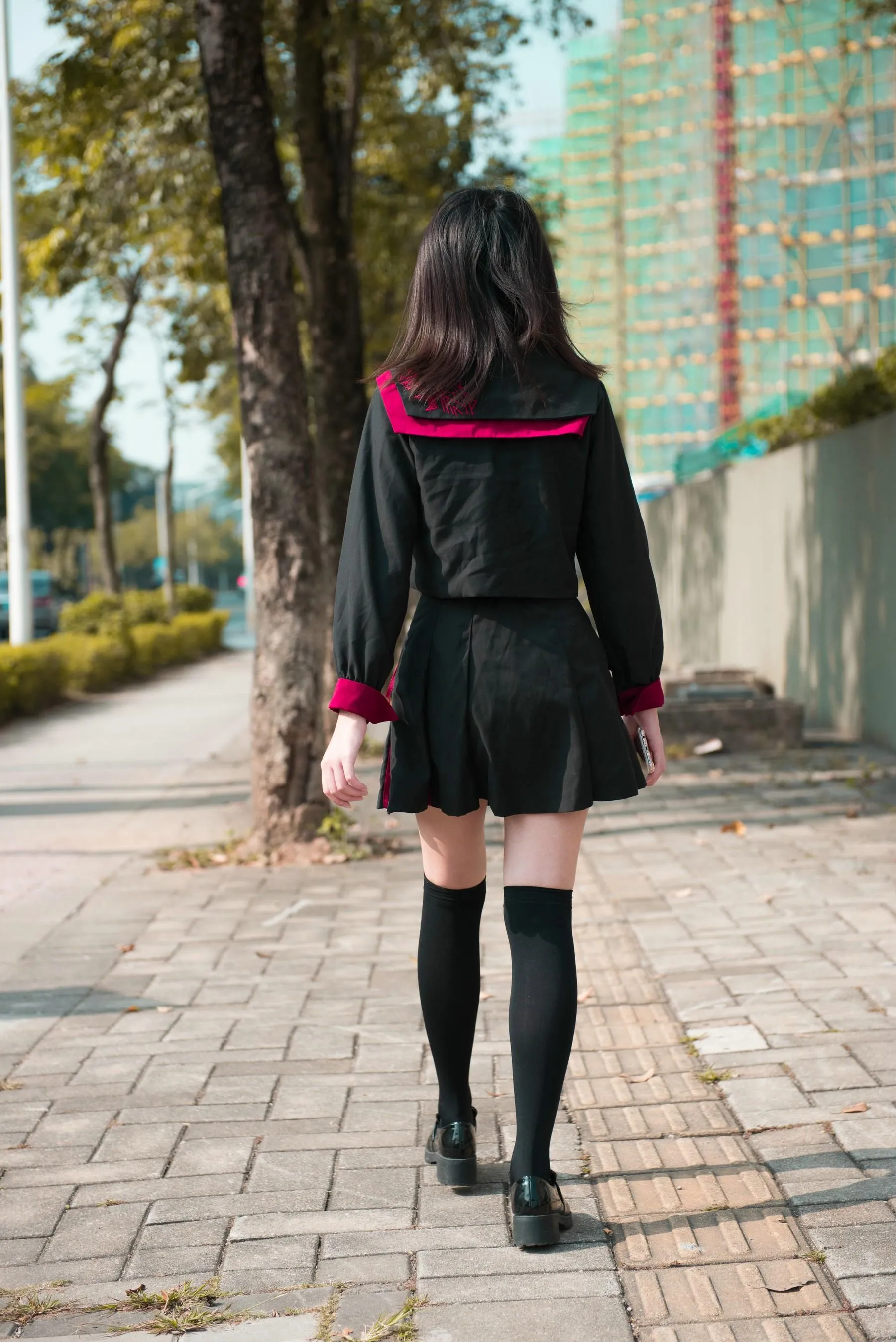 [魔镜街拍] NO.141 活力美术生JK美少女 [288P]插图1
